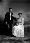 Box 1, Neg. No. 1909: F. S. Bozarth and His Wife