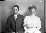 Box 2, Neg. No. 304: E. A. Solze and His Wife