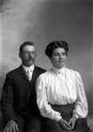 Box 6, Neg. No. 2287: E. H. Shotton and His Wife