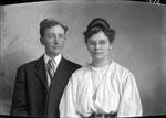 Box 8, Neg. No. 3100: Berley Groves and His Wife