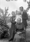 Box 9, Neg. No. 4540C: Seevers Family Outside by William R. Gray