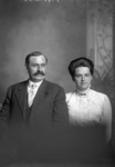 Box 14, Neg. No. 9412X: J. E. Mueller and His Wife