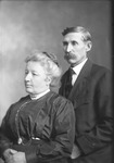 Box 17, Neg. No. 15668: A. O. Seevers and His Wife