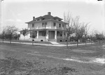 Box 18, Neg. No. 19031: Sutton Residence