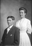 Box 19, Neg. No. 22079: Alvin Bernett and His Wife