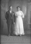 Box 22, Neg. No. 30398: Fred Leifso and His Wife