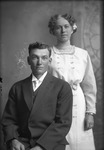 Box 22, Neg. No. 30444B: Carl Null and His Wife