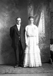 Box 23, Neg. No. 6814: Walter Crissman and His Wife