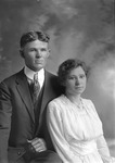 Box 25, Neg. No. 49,996: Floyd Youcum and His Wife