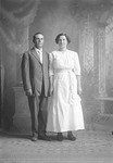 Box 26-1, Neg. No. 33052: George E. Crosby and His Wife