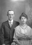 Box 32, Neg. No. 49489: C. A. Tapley and His Wife