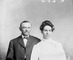 Box 32-2, Neg. No. 2684: Henry Kuske and His Wife