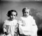Box 33, Neg. No. 1900A: Ackerman Children
