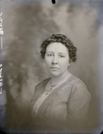 Box 43, Neg. No. 52476: Mrs. George Snyder