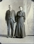 Box 47, Neg. No. 49527: Oliver Shank and His Wife