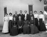 Box 7, Neg. No. Unknown: Hahn Family by William R. Gray