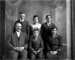 Box 7, Neg. No. 51433: Ginest Family by William R. Gray