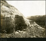 008-01: 3-21 Excavation Site by George Fryer Sternberg 1883-1969