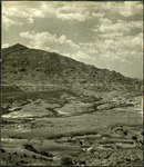 047_02: Erosion in the Badlands by George Fryer Sternberg 1883-1969
